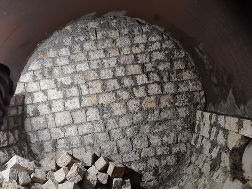 Different installation ways of silex lining bricks for ball mill