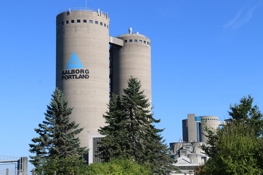 silica pebbles for white cement industry