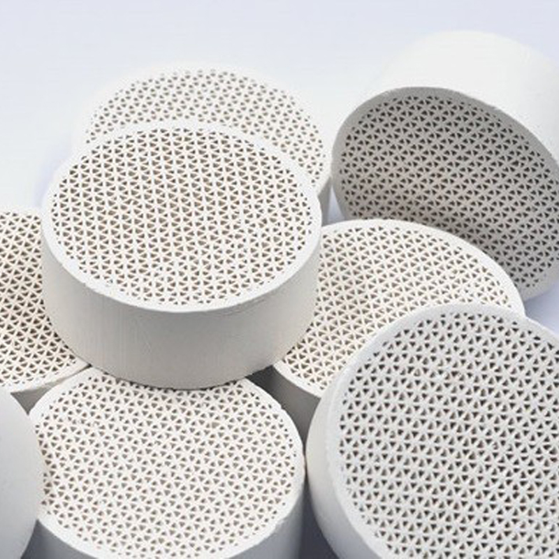 honeycomb ceramics usage of Synthetic cordierite
